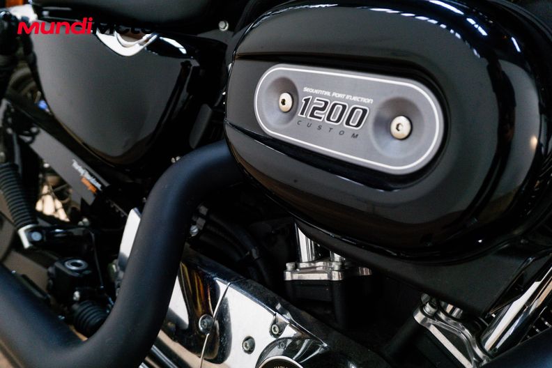 Motorbike image 13