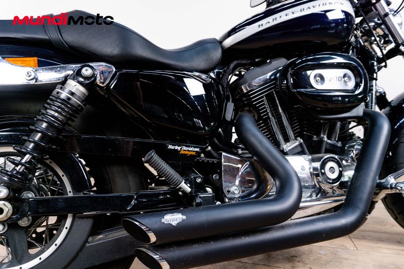 Motorbike image 3