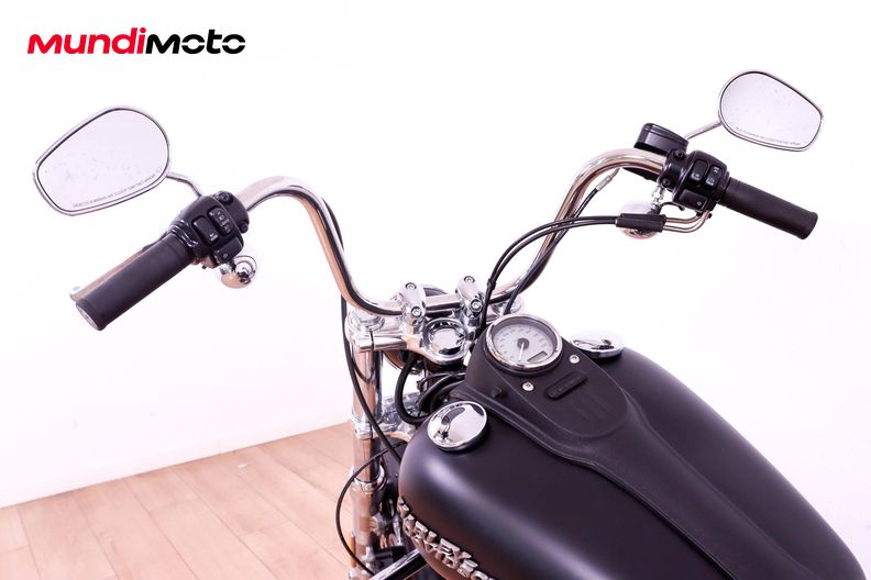 Motorbike image 10