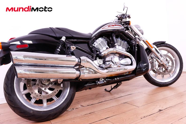 Motorbike image 3