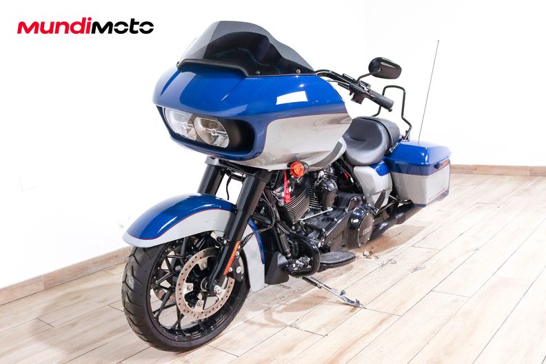 Motorbike image 7