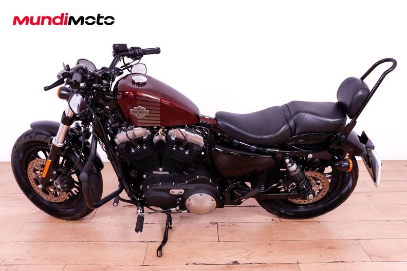 Motorbike image 5