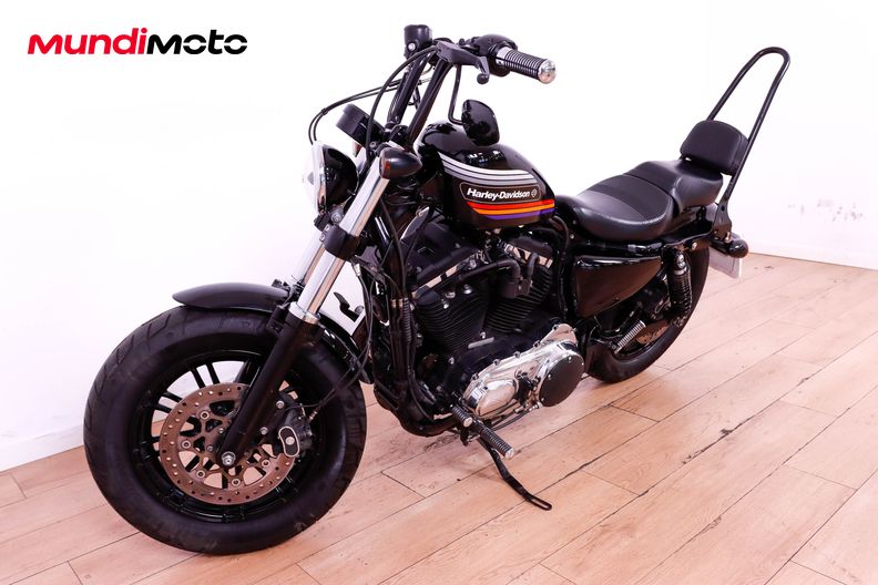 Motorbike image 7