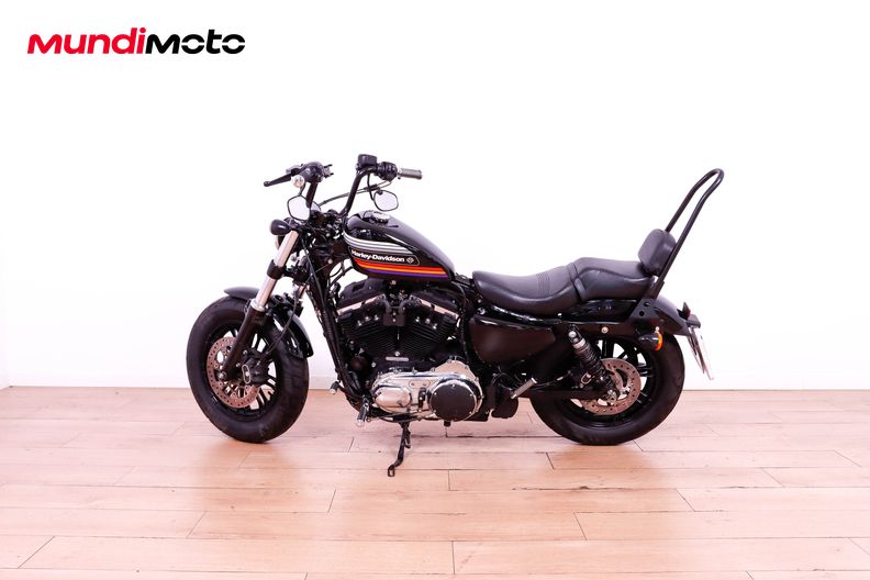 Motorbike image 5