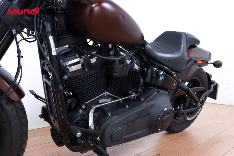 Motorbike image 8
