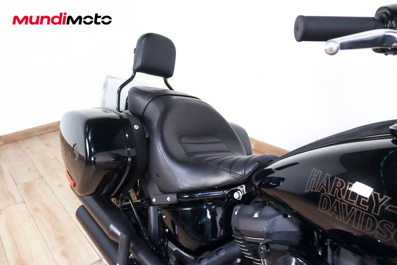 Motorbike image 12