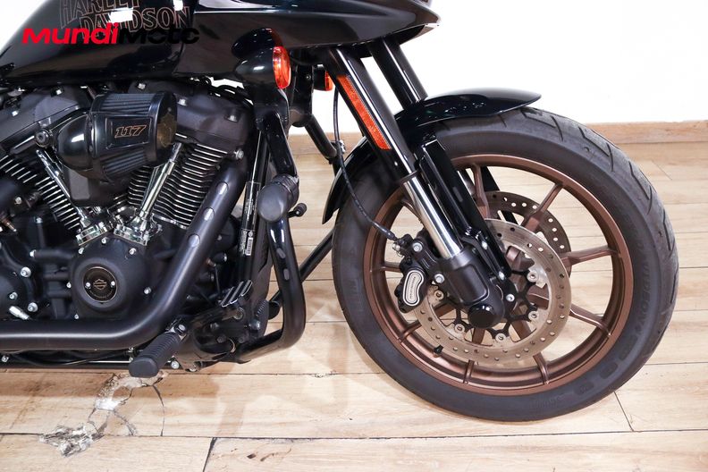 Motorbike image 13