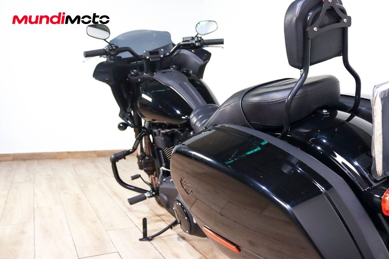 Motorbike image 9