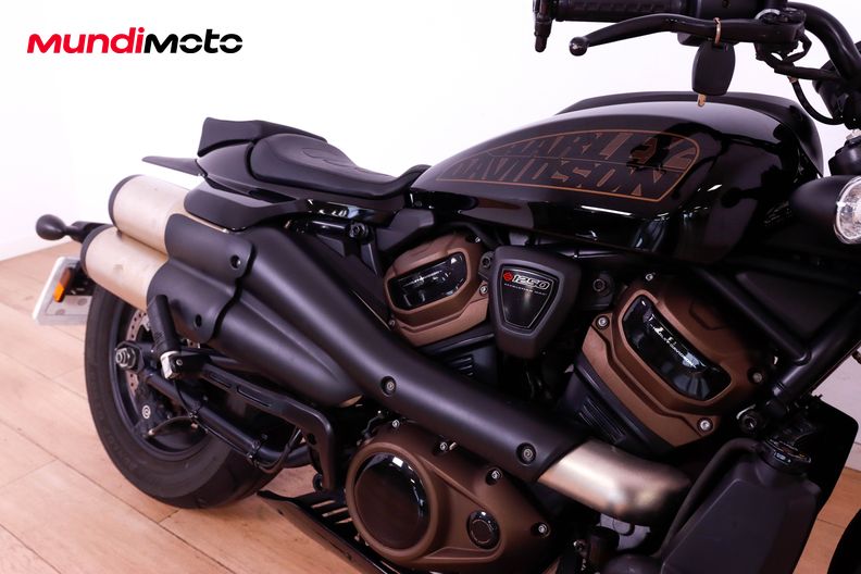 Motorbike image 13