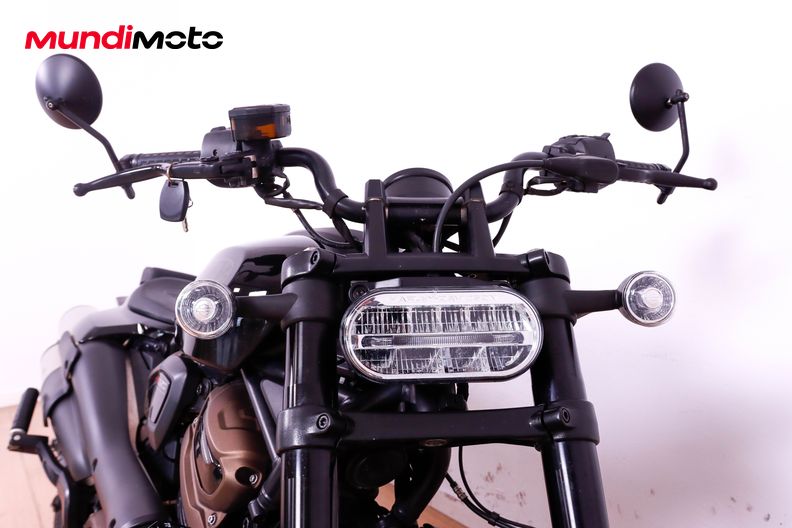 Motorbike image 4