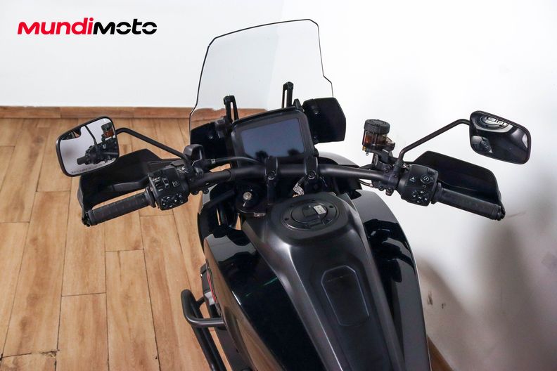 Motorbike image 10