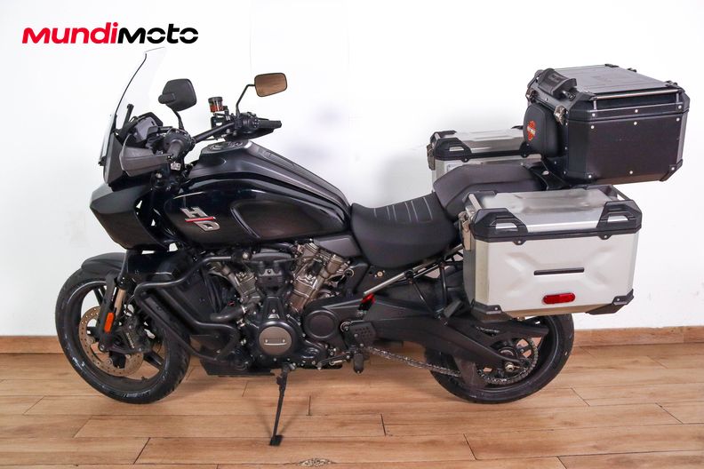 Motorbike image 5