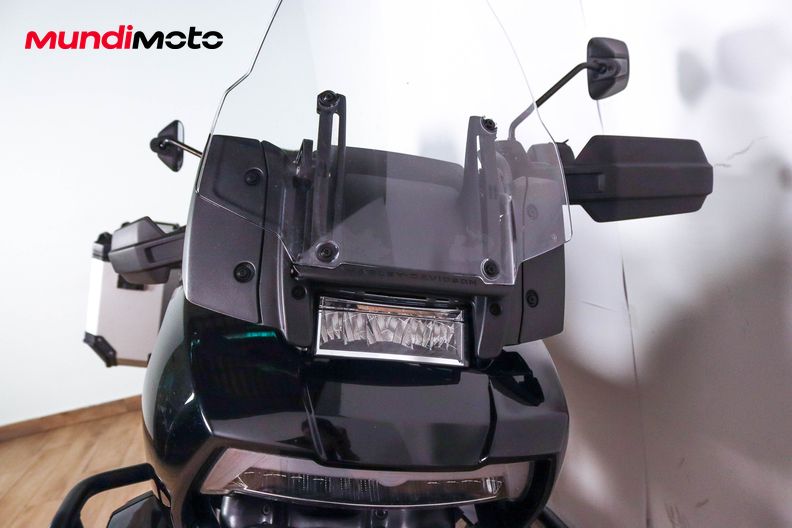 Motorbike image 4
