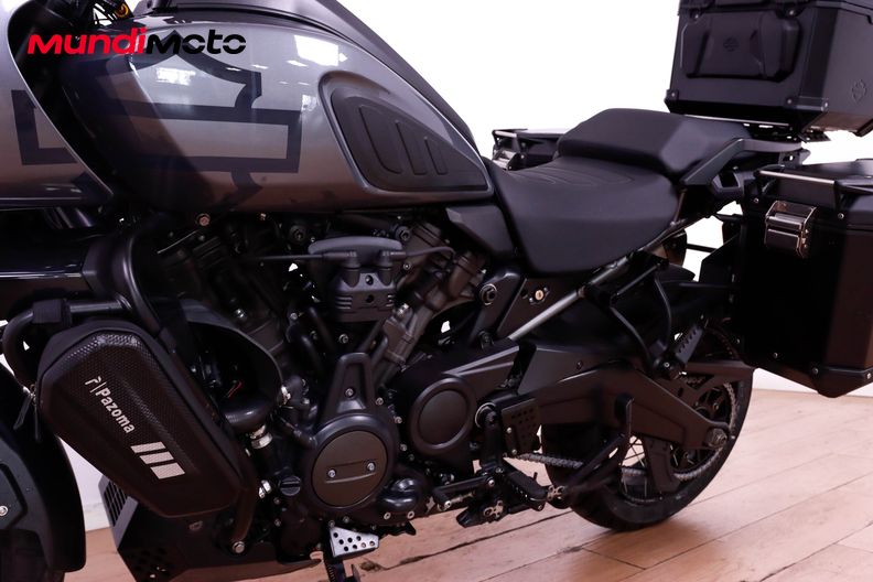 Motorbike image 8