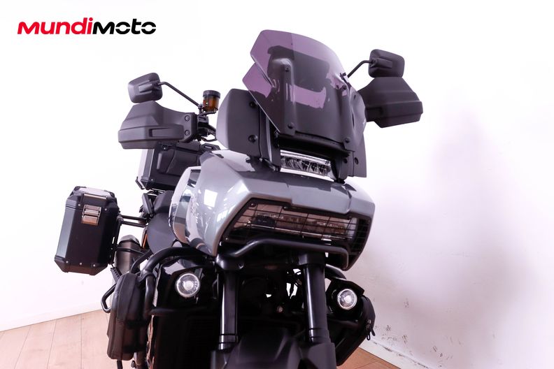 Motorbike image 4