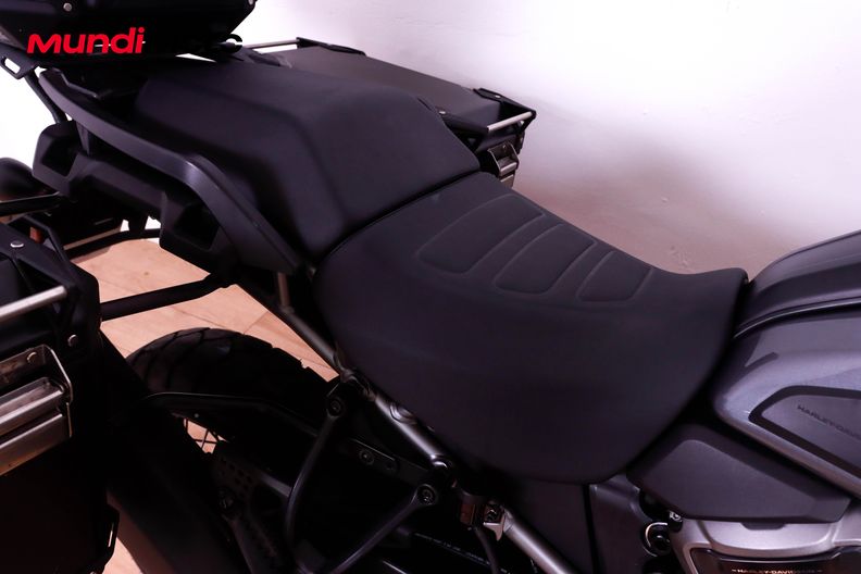 Motorbike image 12