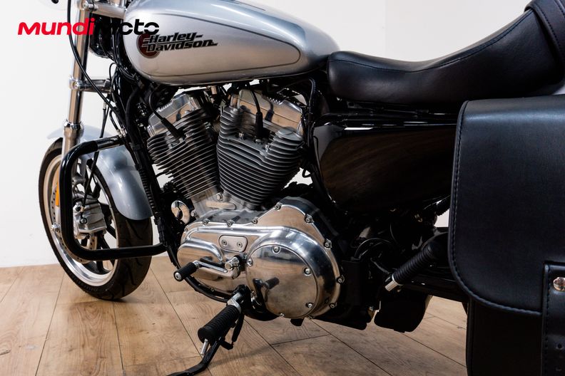 Motorbike image 8
