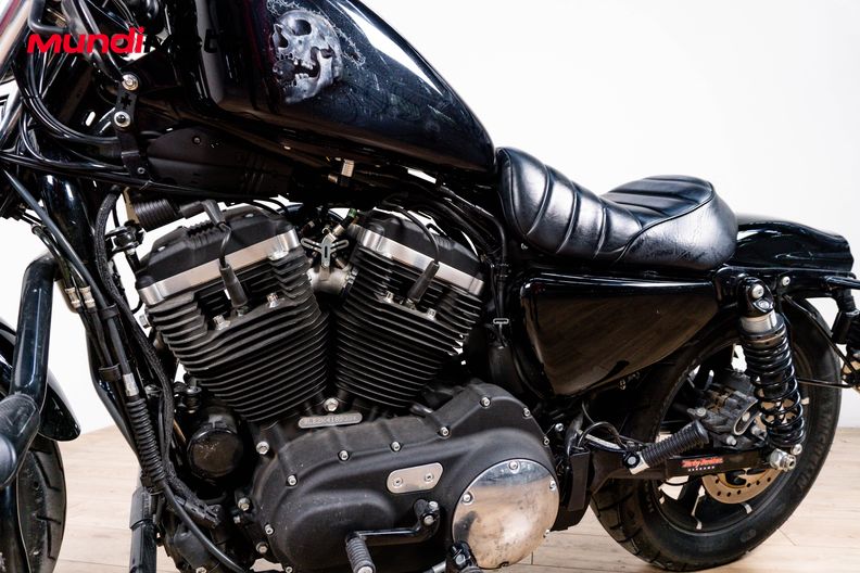 Motorbike image 9