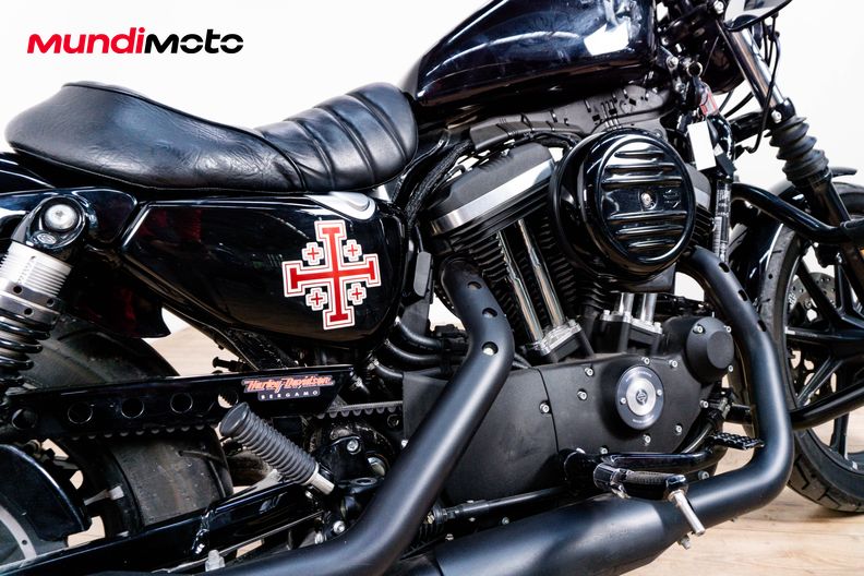 Motorbike image 3