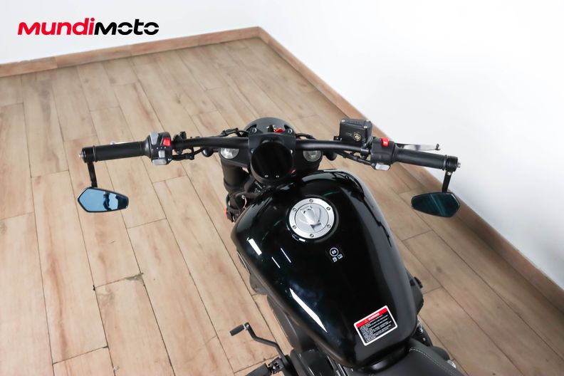 Motorbike image 10