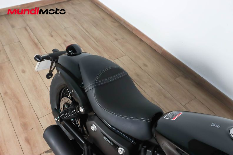 Motorbike image 13