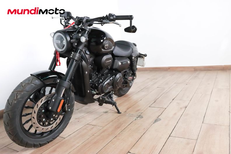 Motorbike image 7