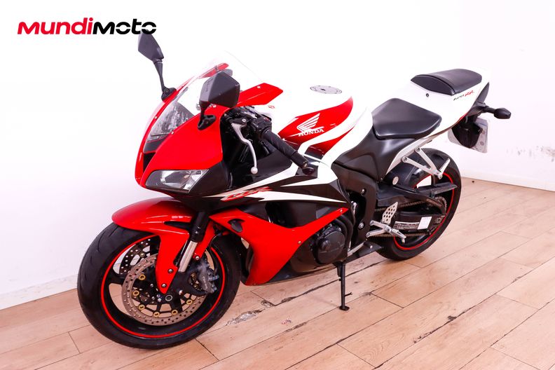 Motorbike image 7