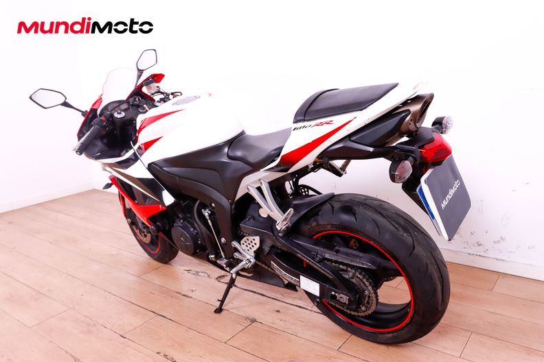 Motorbike image 6