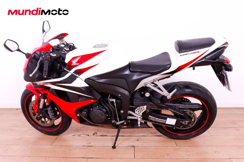 Motorbike image 5
