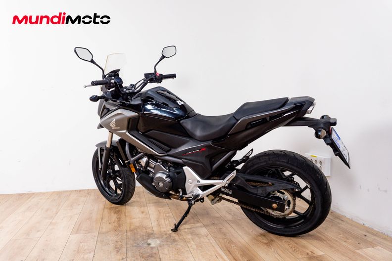 Motorbike image 7