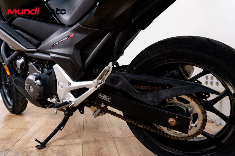 Motorbike image 8