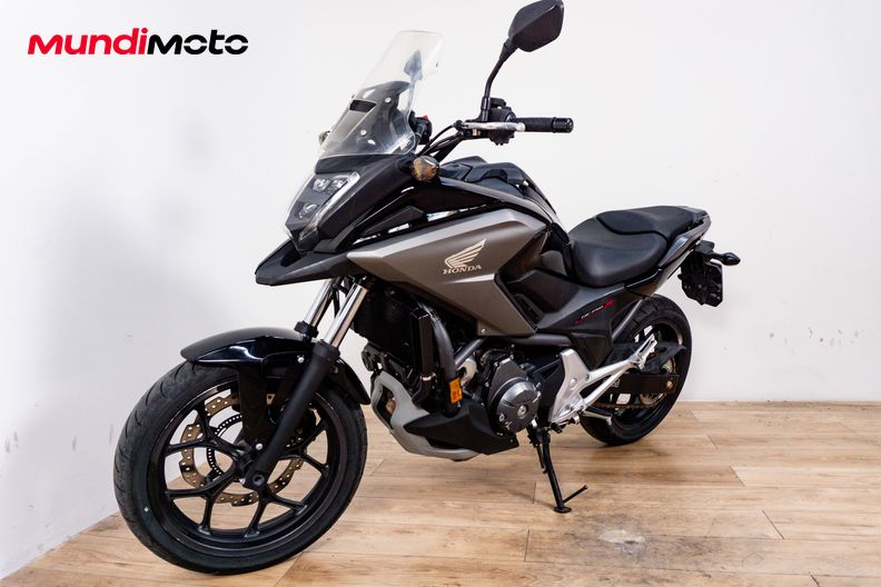 Motorbike image 6
