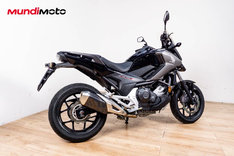 Motorbike image 2