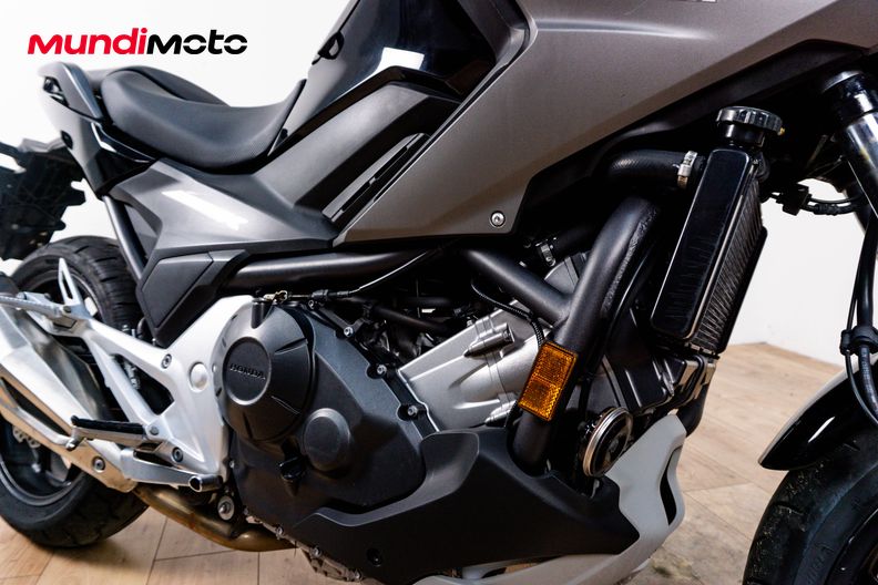 Motorbike image 4