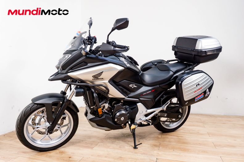 Motorbike image 6