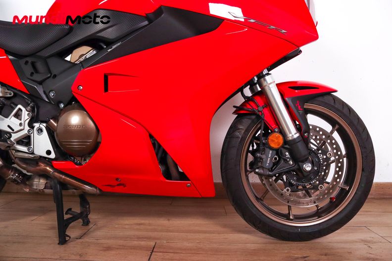Motorbike image 12