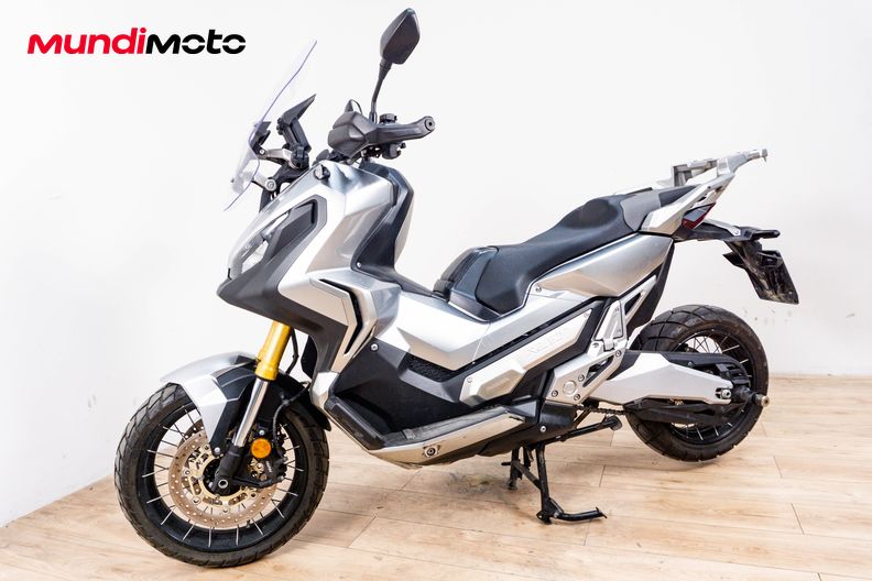 Motorbike image 6