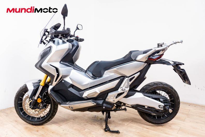 Motorbike image 5