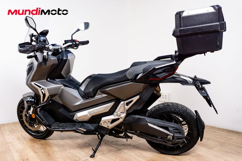 Motorbike image 7