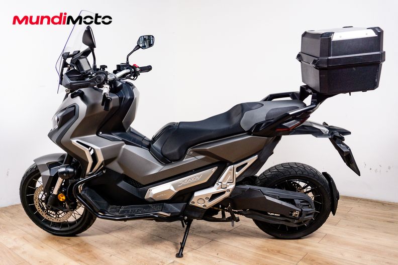 Motorbike image 5