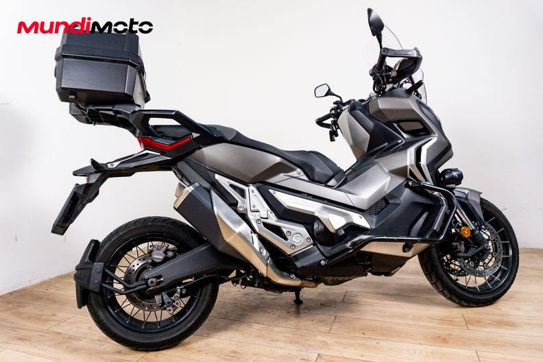 Motorbike image 2
