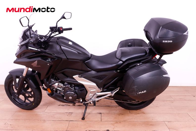 Motorbike image 5