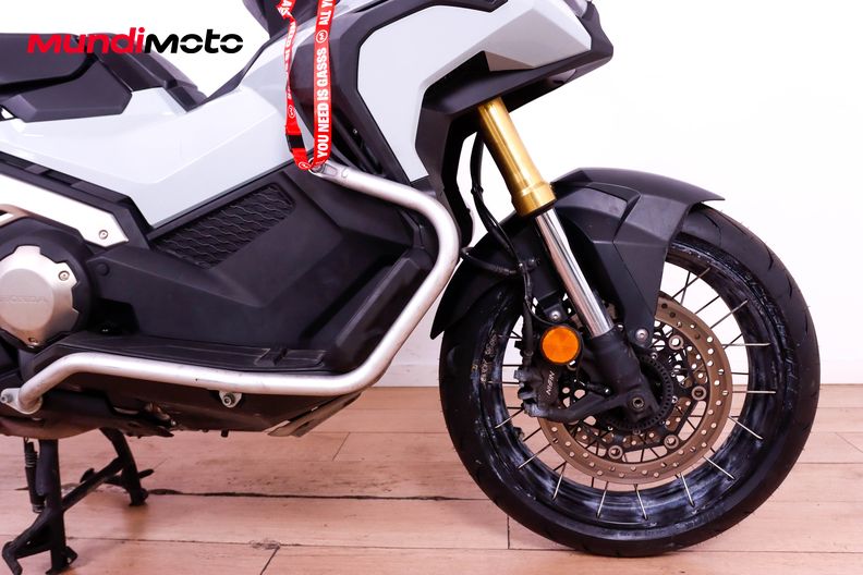 Motorbike image 13