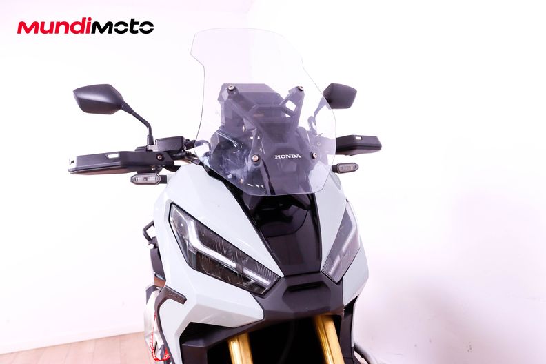 Motorbike image 4