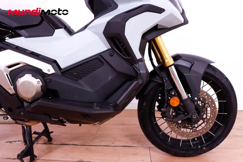 Motorbike image 13