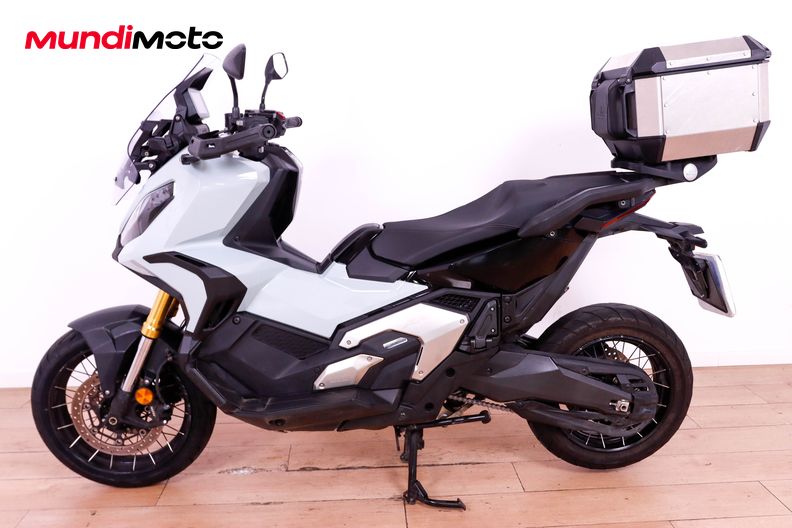 Motorbike image 5