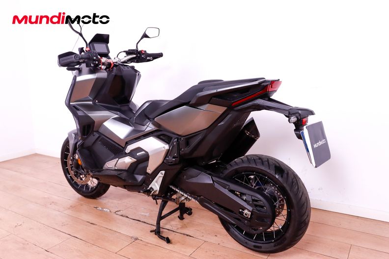 Motorbike image 6