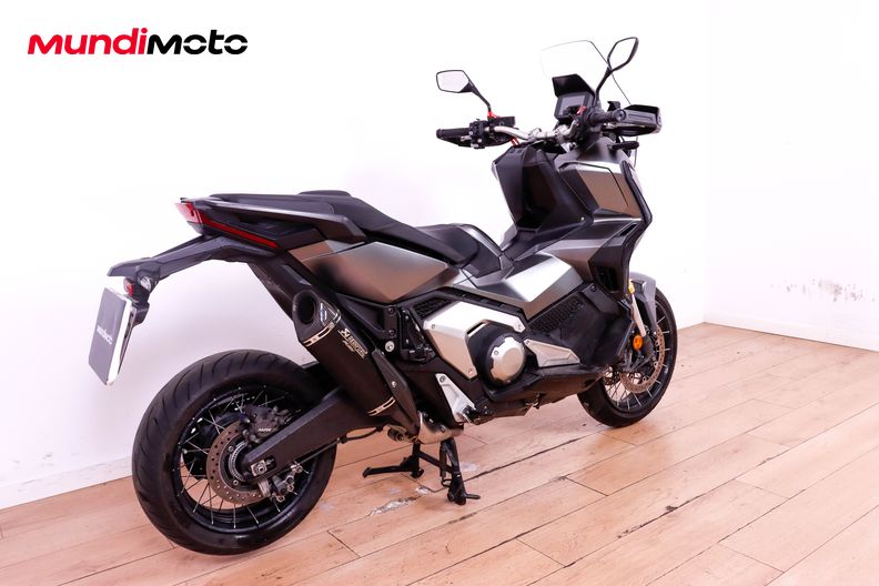 Motorbike image 2