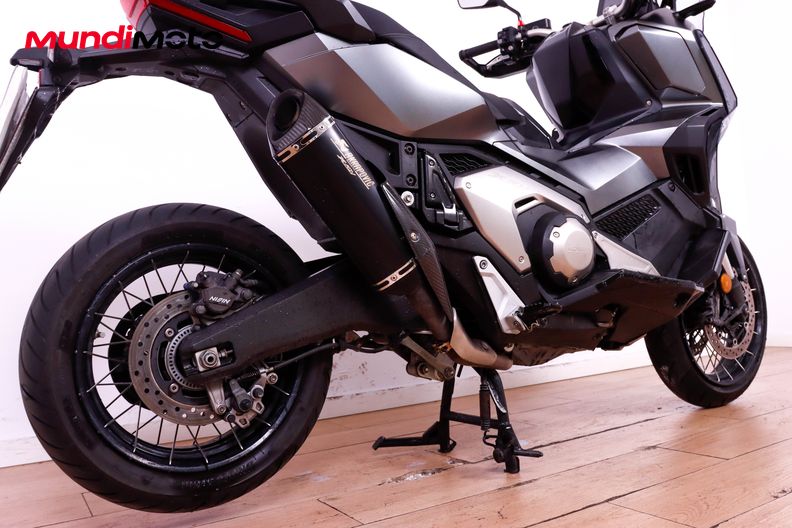 Motorbike image 3