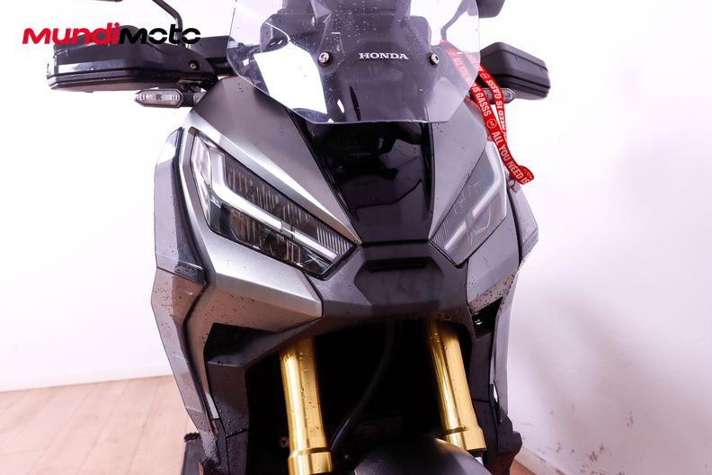 Motorbike image 4